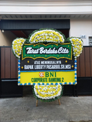 Papan Bunga Duka di Cakung Timur